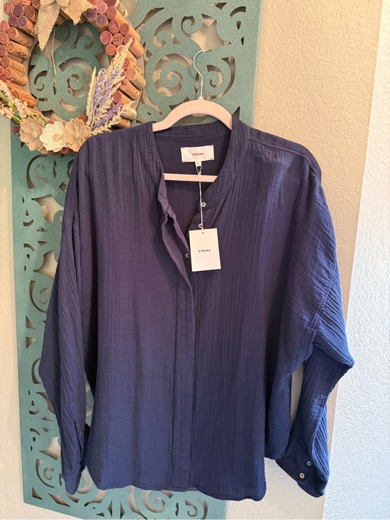XiRENA Tops - XiRENA Presley Button-Down Shirt, navy blue NWT
